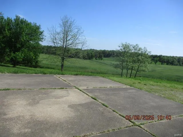 $254,000 | 4551 Highway 50, Leslie, MO 63056