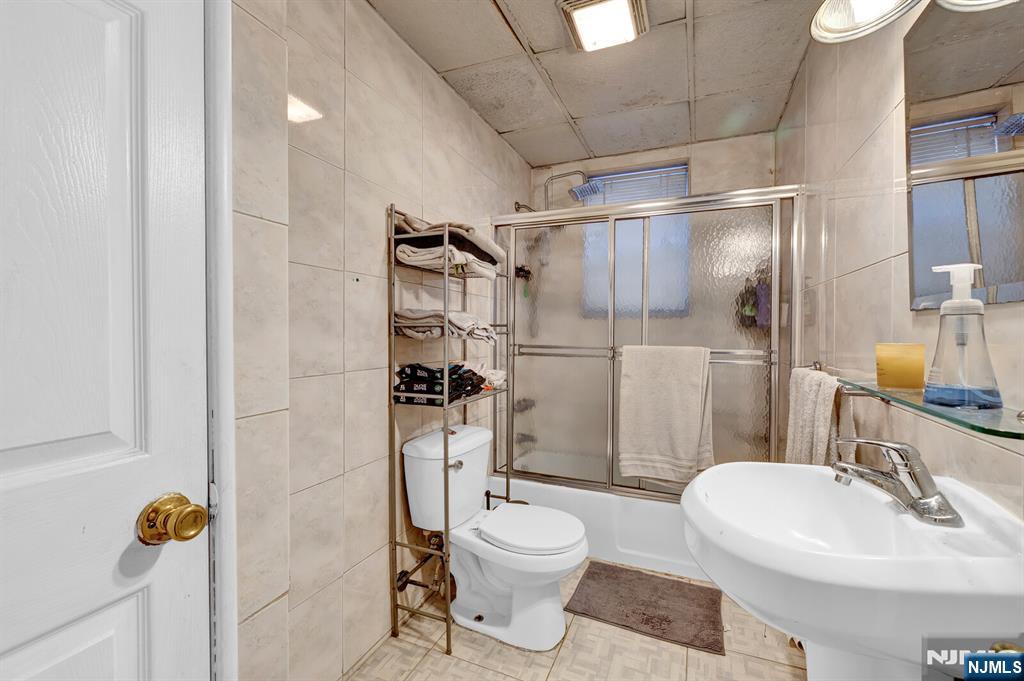 103 Houston Street Newark, NJ 07105 - Photo 25 of 29