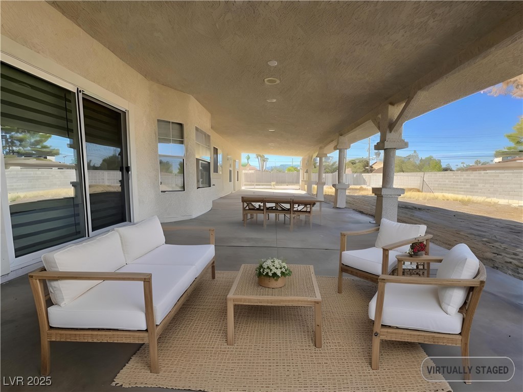 2825 Westwind Road Las Vegas, NV 89146 - Photo 7 of 36