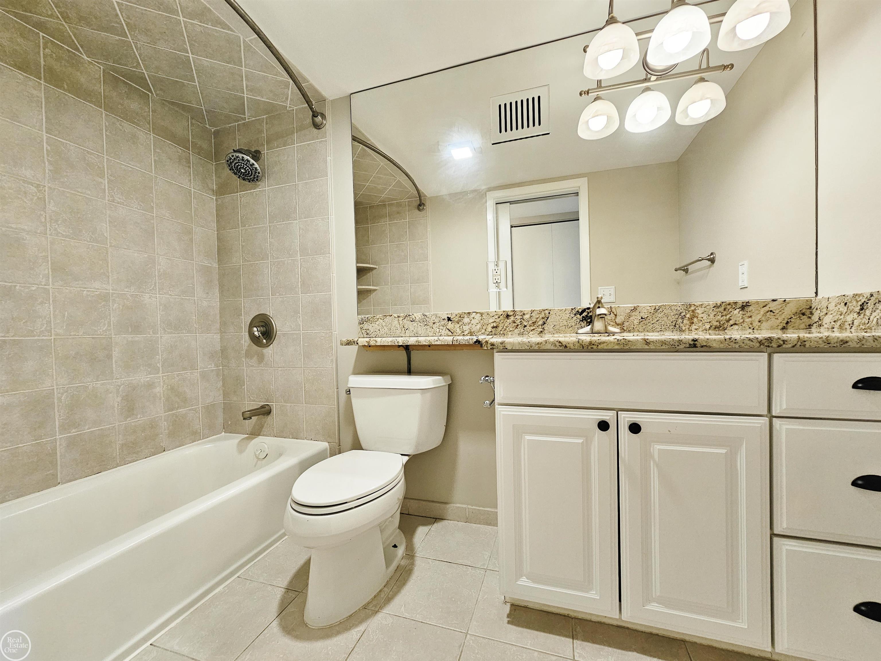 1693 Riverside Drive, Unit 6 Rochester Hills, MI 48309 - Photo 22 of 30