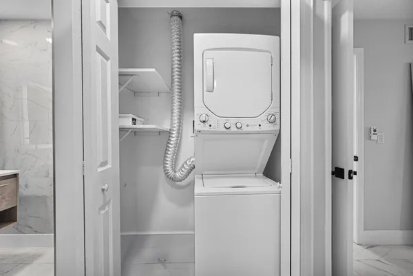 $2,800 | 6279 Bay Club Drive, Unit 3, Fort Lauderdale, FL 33308