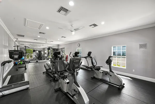 $2,800 | 6279 Bay Club Drive, Unit 3, Fort Lauderdale, FL 33308