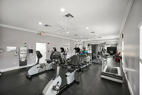 $2,800 | 6279 Bay Club Drive, Unit 3, Fort Lauderdale, FL 33308