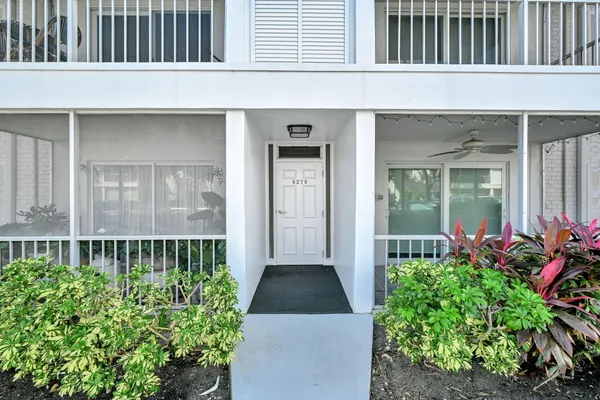 $2,800 | 6279 Bay Club Drive, Unit 3, Fort Lauderdale, FL 33308