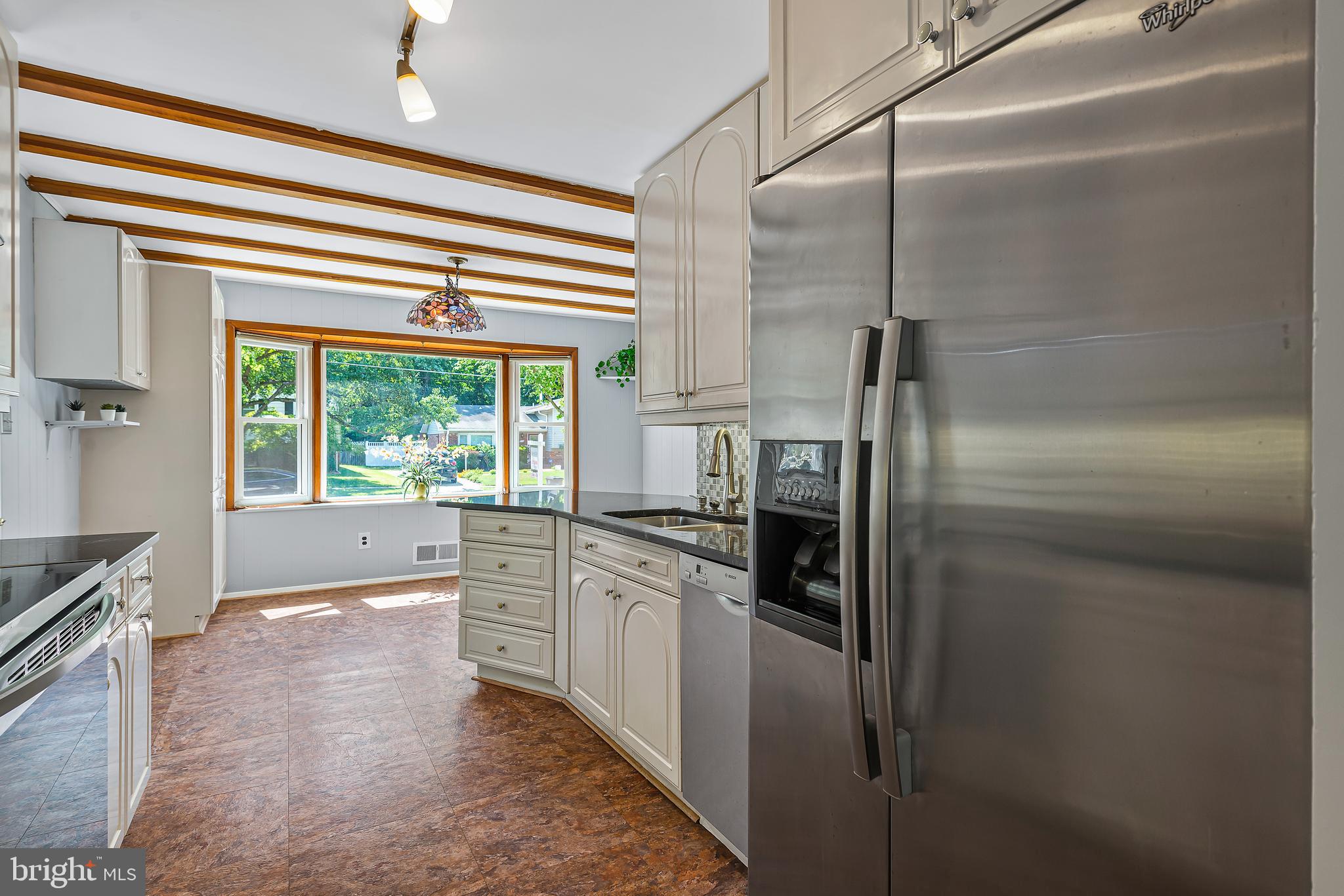 807 Carter Road Rockville, MD 20852 - Photo 14 of 64 Kitchen with Stainless Appliances