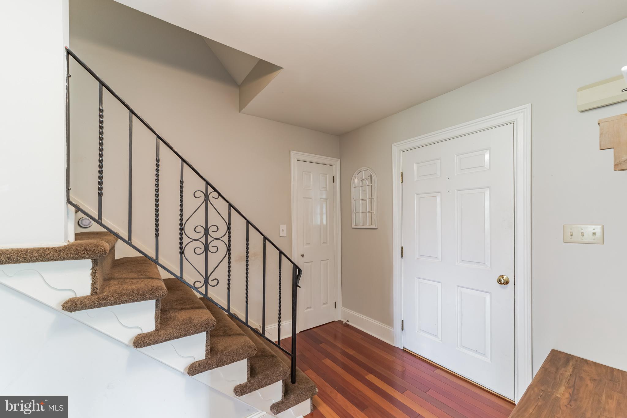 418 Yoder Road Harleysville, PA 19438 - Photo 5 of 28 Large Hall Closet