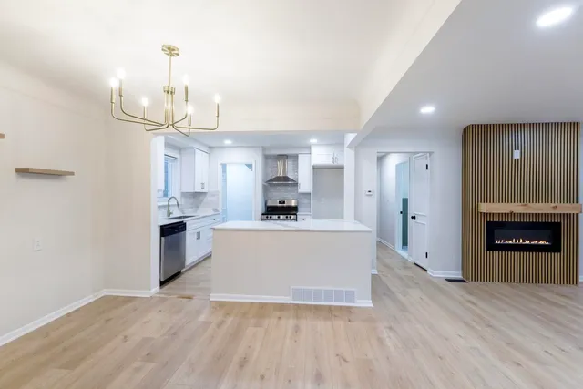 $279,900 | 21618 Woodbridge Street, St. Clair Shores, MI 48080