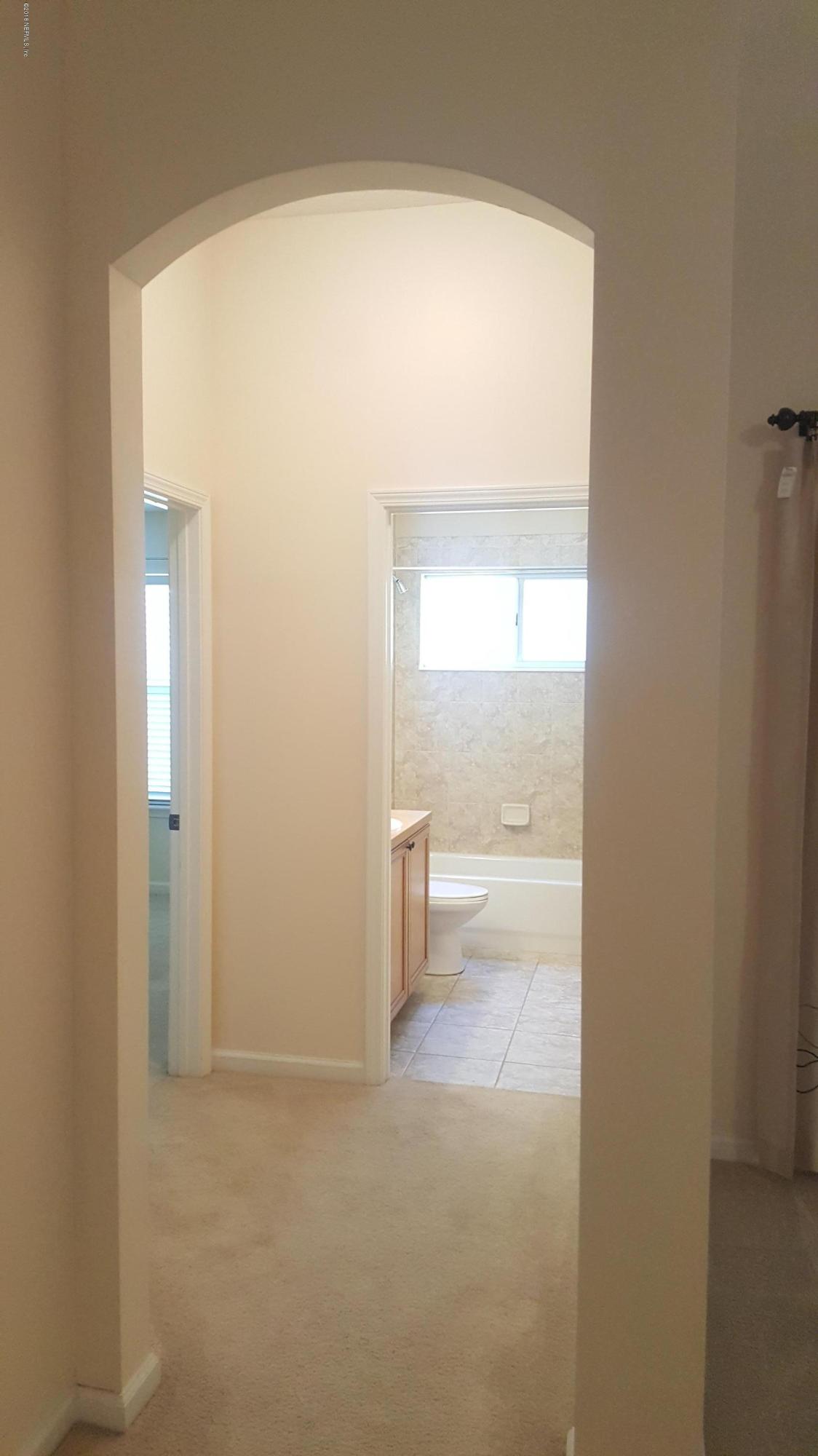 559 Spanish Wells Road Jacksonville, FL 32218 - Photo 18 of 38 20180301_133302_001
