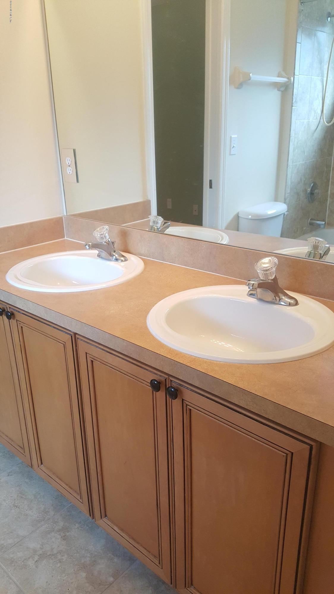 559 Spanish Wells Road Jacksonville, FL 32218 - Photo 25 of 38 20180301_133844