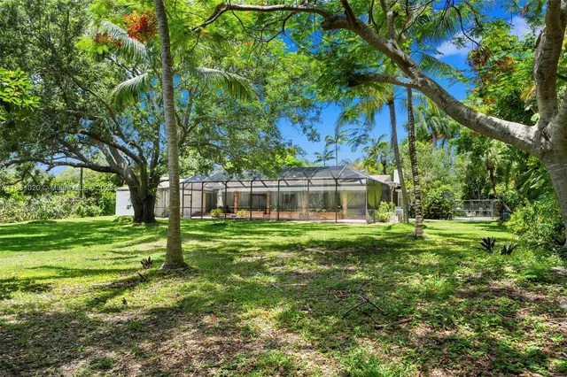 $2,995,000 | 12365 Southwest 60th Court, Pinecrest, FL 33156