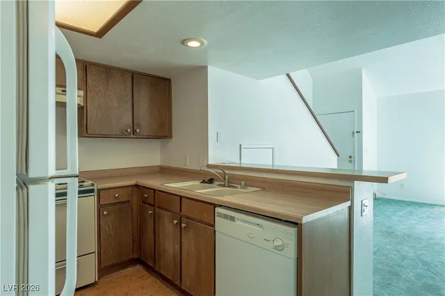 $159,990 | 3811 Desert Marina Drive, Unit 126, Laughlin, NV 89029