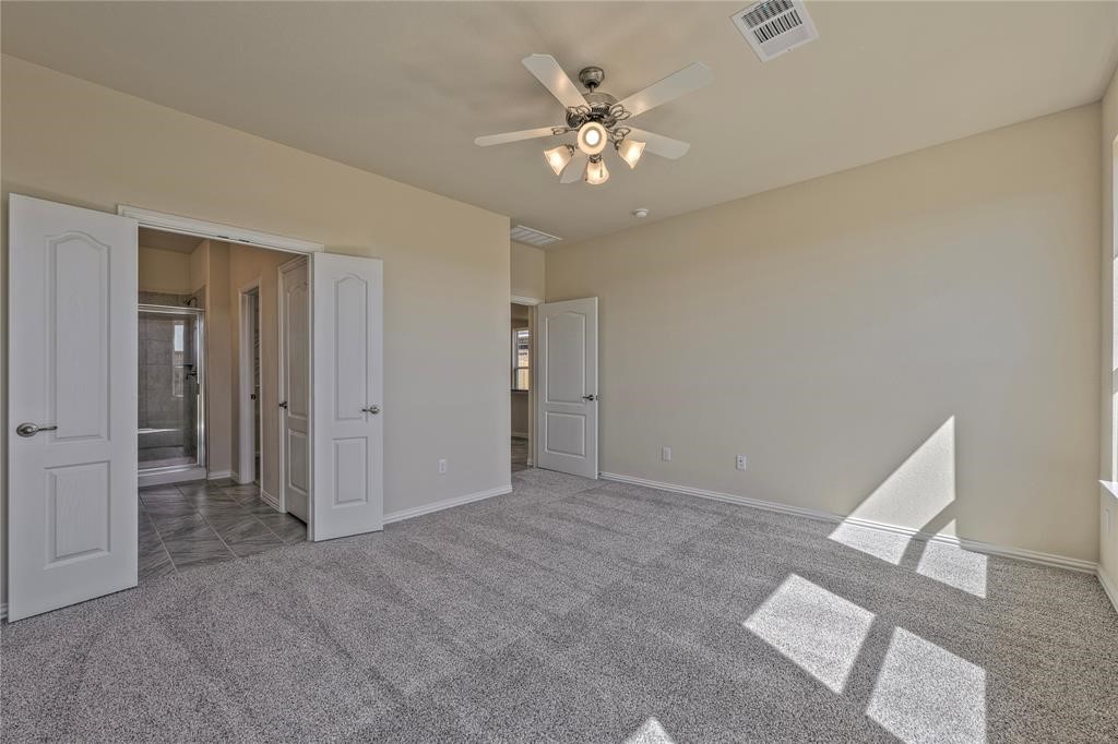 13201 Dancing Reed Drive Texas City, TX 77568 - Photo 11 of 18 Primary Suite