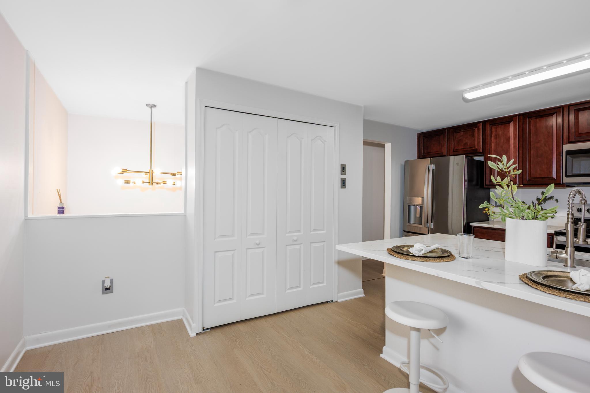 8969 Skyrock Court Columbia, MD 21046 - Photo 12 of 34