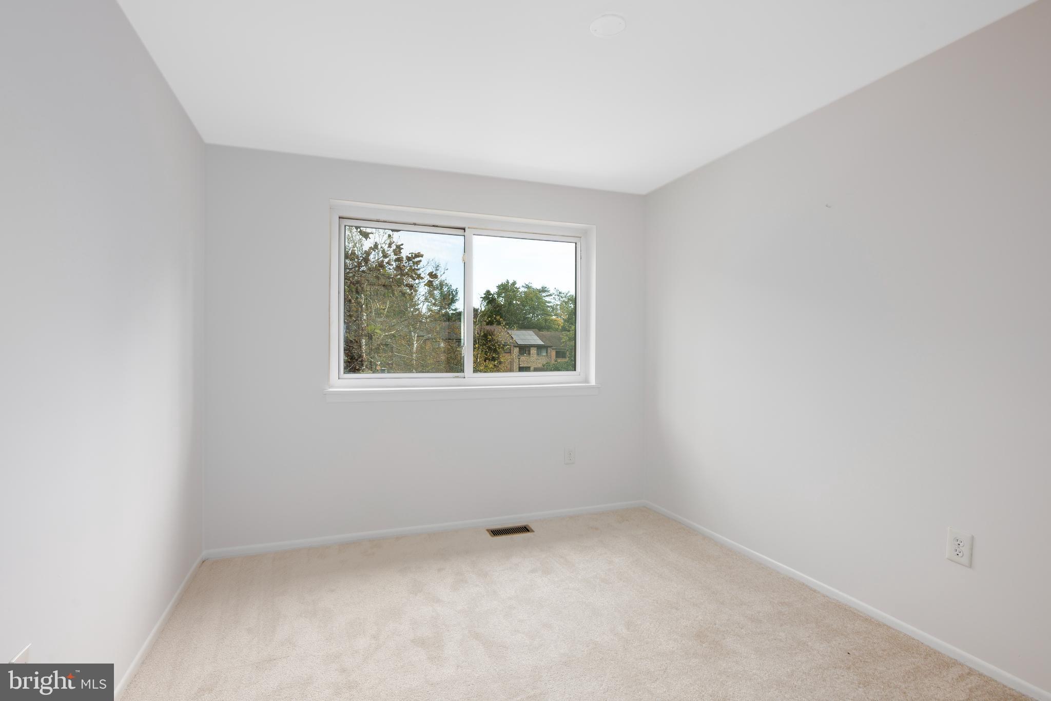 8969 Skyrock Court Columbia, MD 21046 - Photo 20 of 34