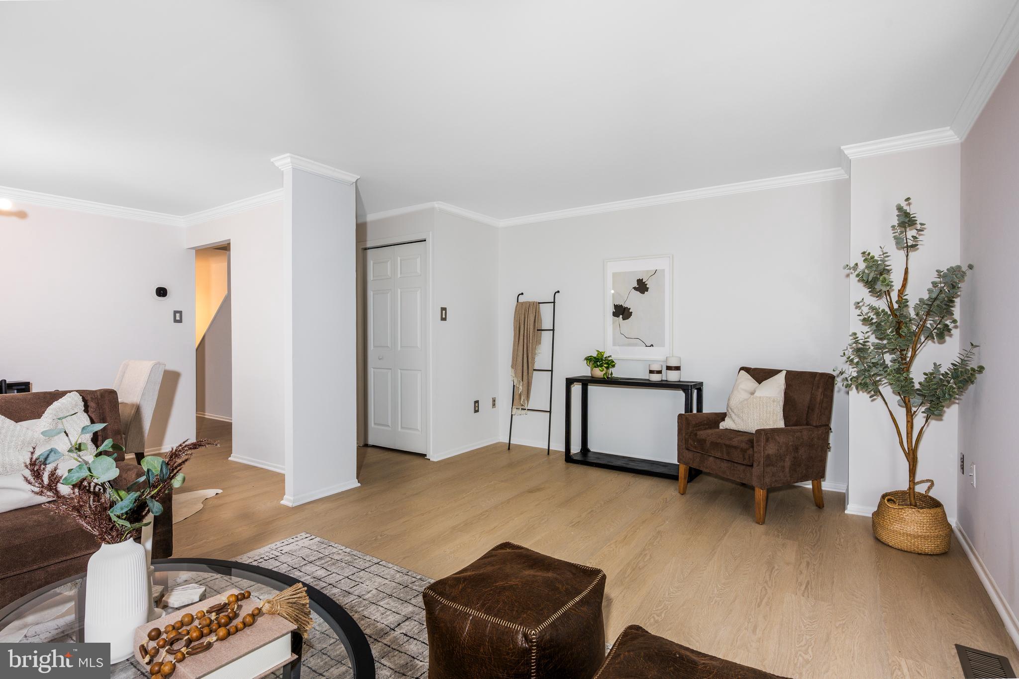 8969 Skyrock Court Columbia, MD 21046 - Photo 4 of 34