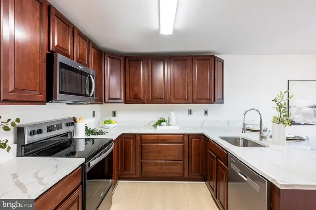 $475,000 | 8969 Skyrock Court, Columbia, MD 21046