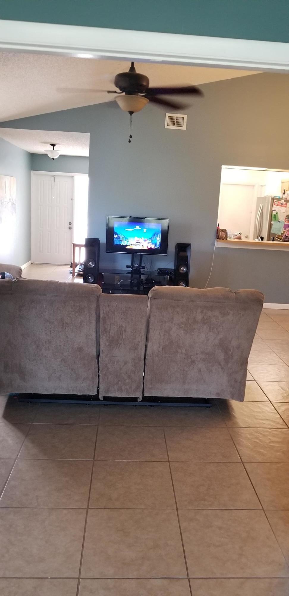 187 Raintree Trail Jupiter, FL 33458 - Photo 12 of 16 20190219_120345