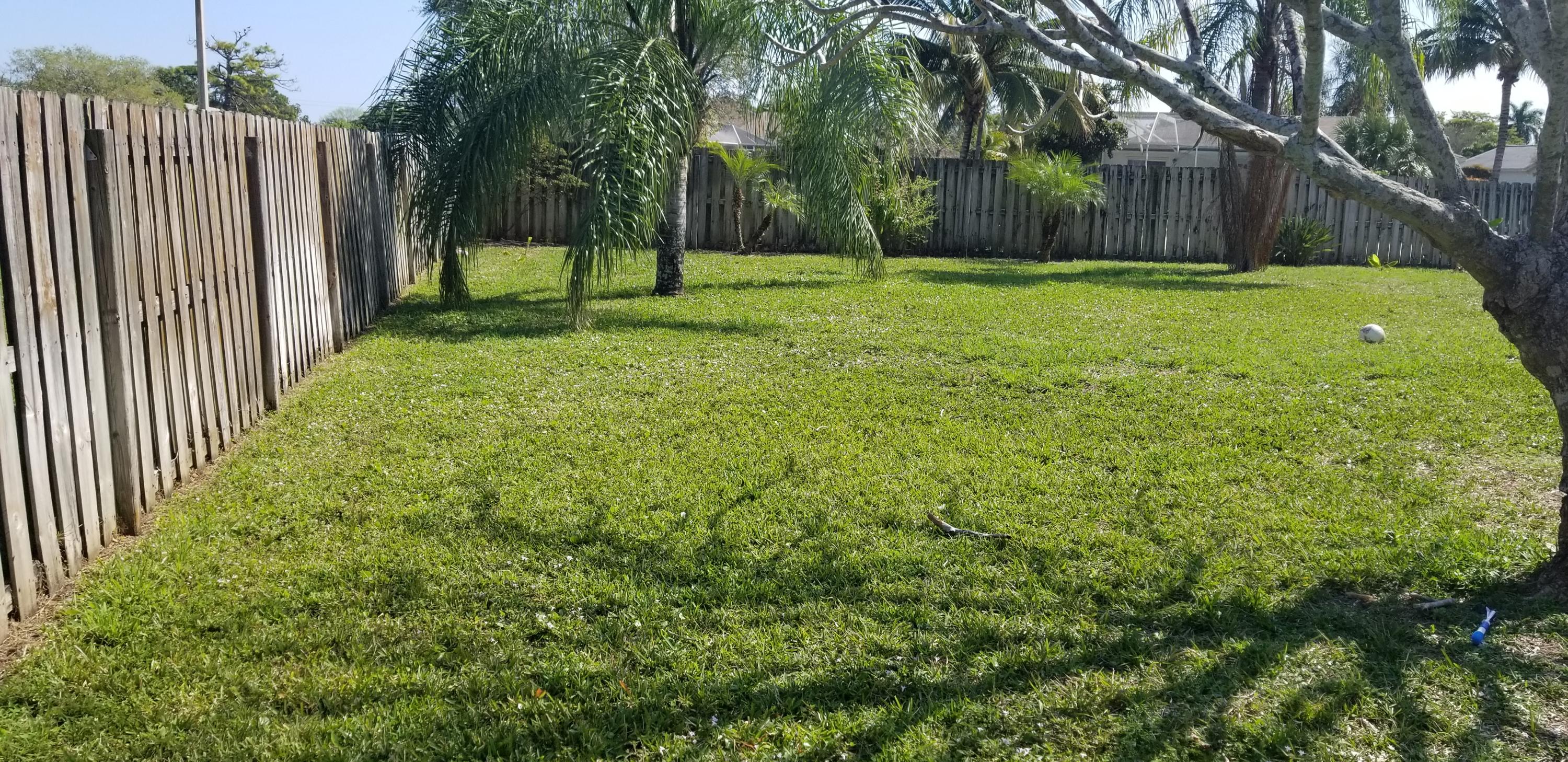 187 Raintree Trail Jupiter, FL 33458 - Photo 5 of 16 20190219_113502