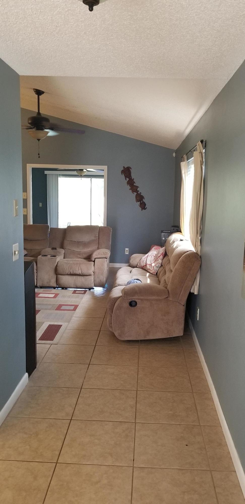 187 Raintree Trail Jupiter, FL 33458 - Photo 8 of 16 20190219_120203