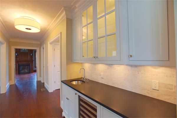 29 Cornell Road Wellesley, MA 02482 - Photo 8 of 23 an empty room with wooden floor and windows