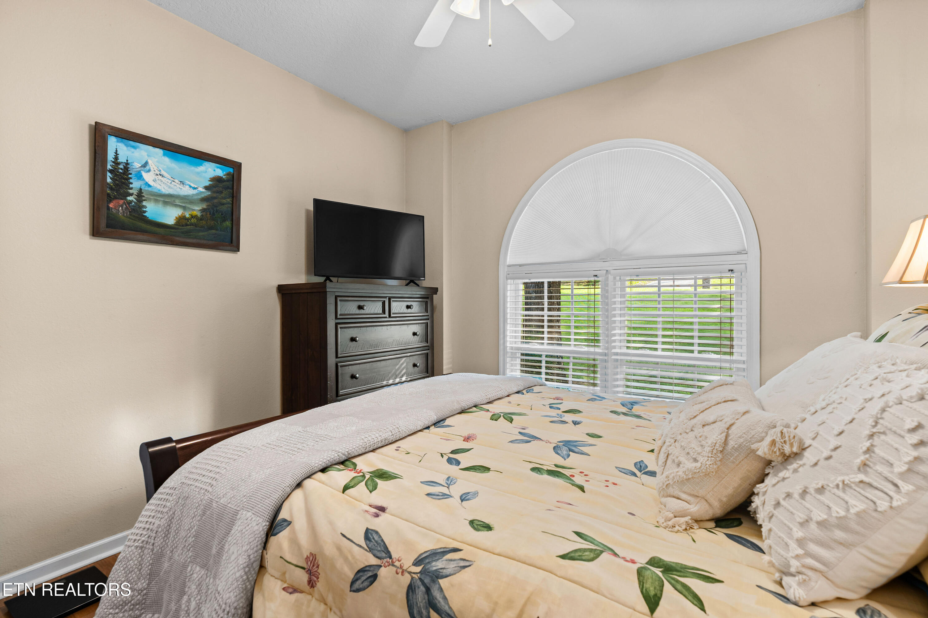 328 Hansels Lea Sevierville, TN 37876 - Photo 22 of 59 328-hansels-lea-22