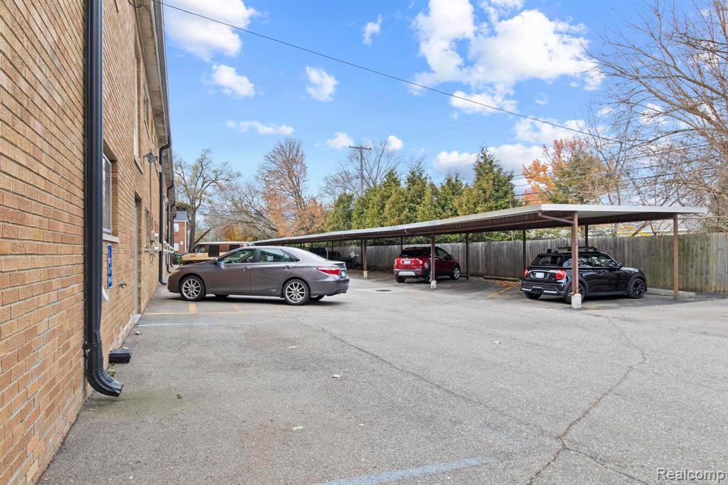 2859 East Maple Road, Unit 7 Birmingham, MI 48009 - Photo 15 of 15