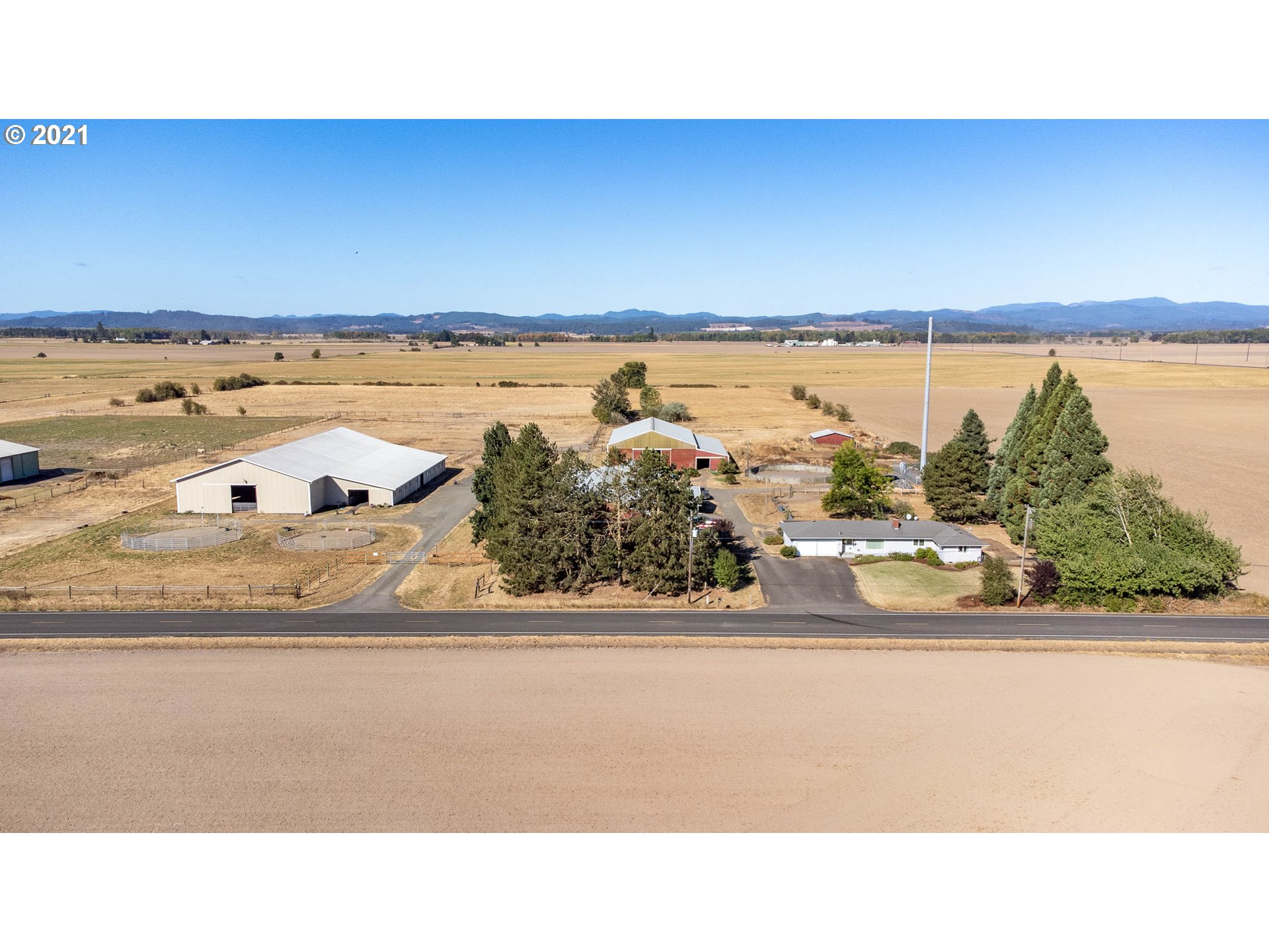 92302 Green Hill Road Junction City, OR 97448 - Photo 1 of 32 Gallery Image 1