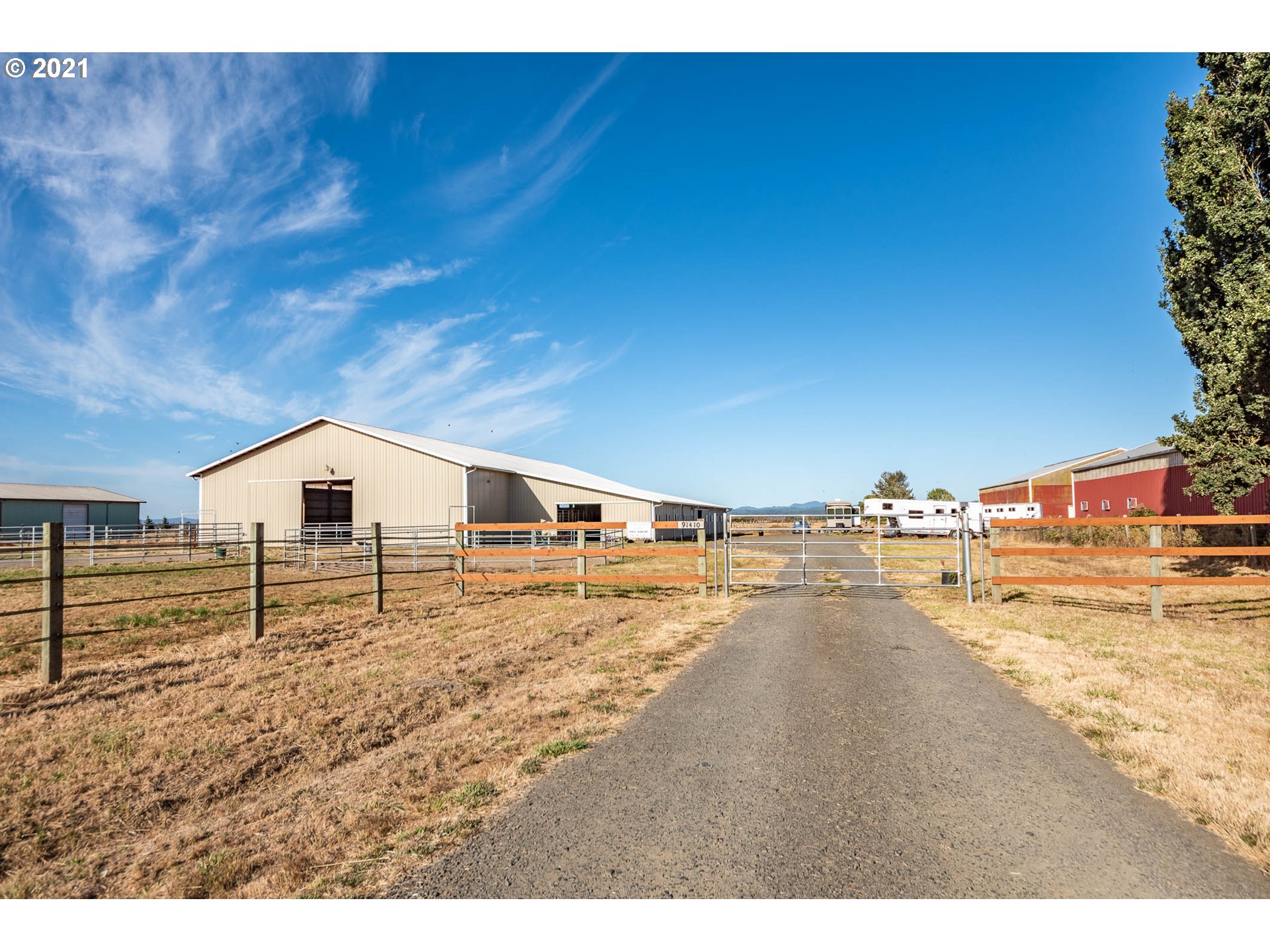 92302 Green Hill Road Junction City, OR 97448 - Photo 5 of 32 Gallery Image 5