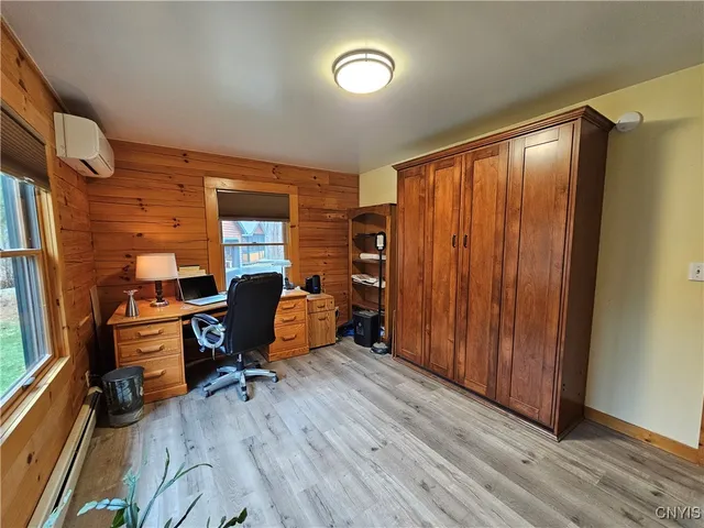 $345,900 | 8 North Hillsborough Road, Amboy, NY 13316