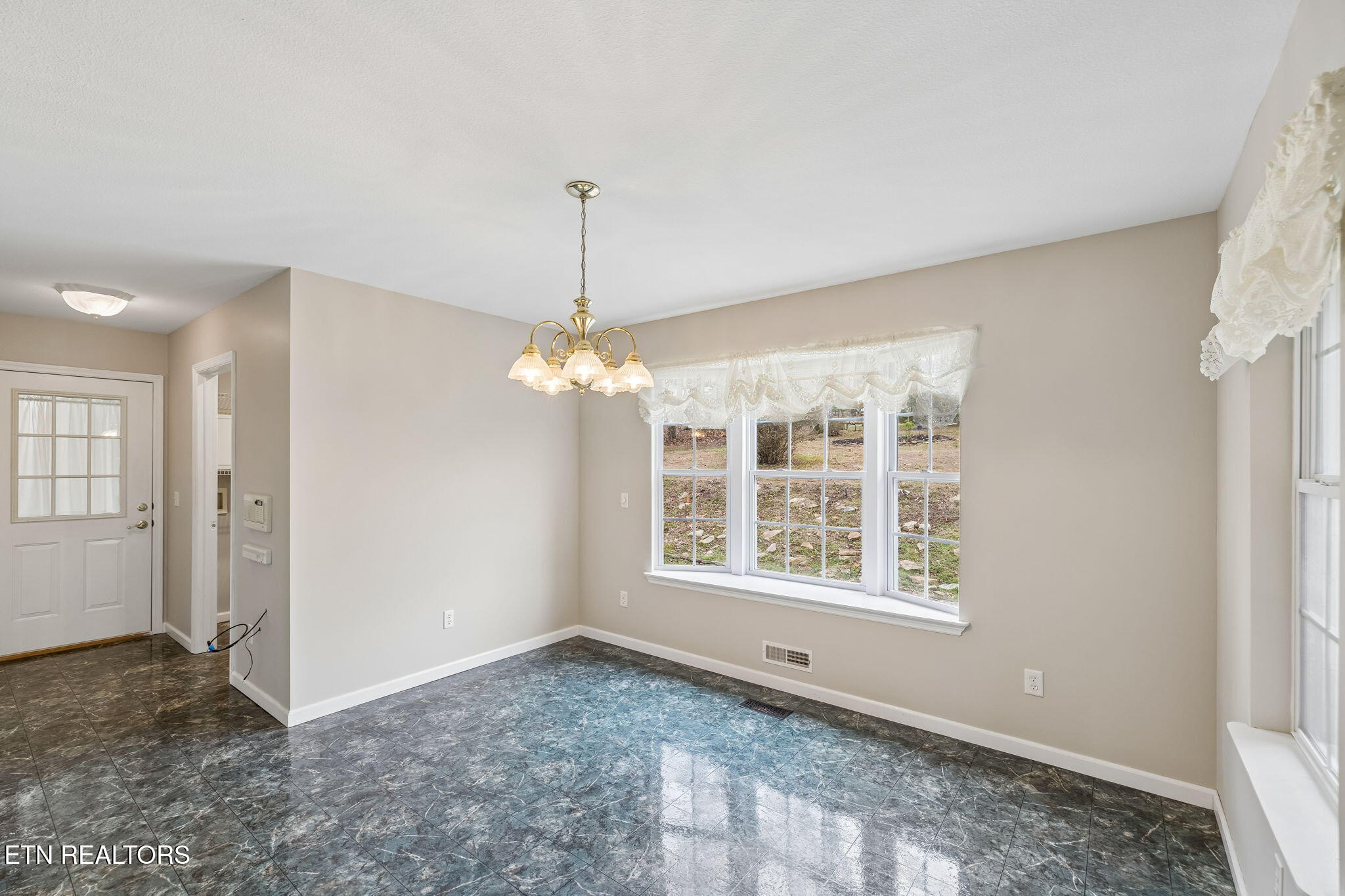 2060 Torbett Road Spring City, TN 37381 - Photo 11 of 60 17-2060 Torbett Rd Spring City - 017