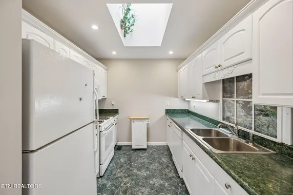 $575,000 | 2060 Torbett Road, Spring City, TN 37381