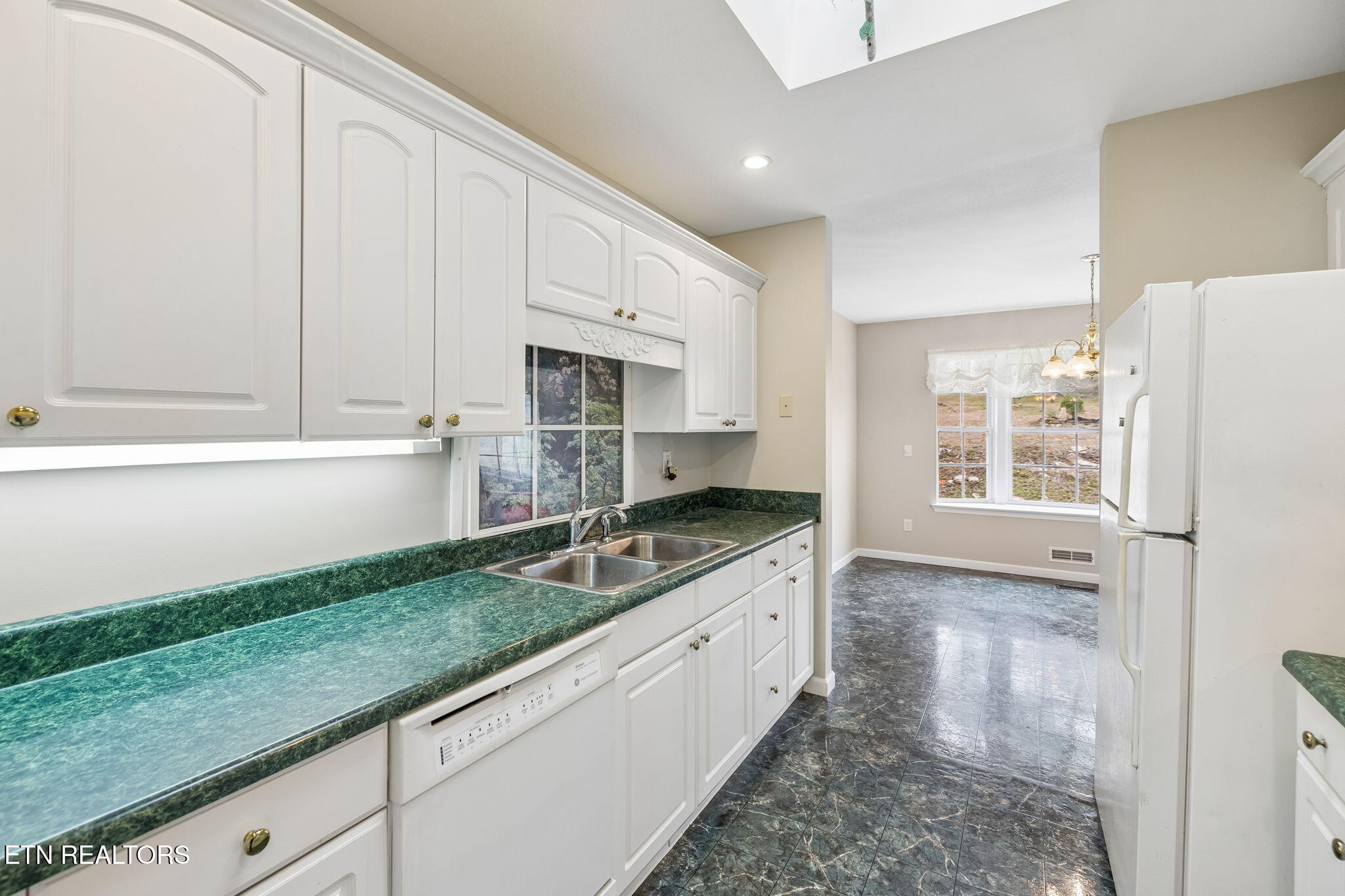 2060 Torbett Road Spring City, TN 37381 - Photo 15 of 60 23-2060 Torbett Rd Spring City - 023