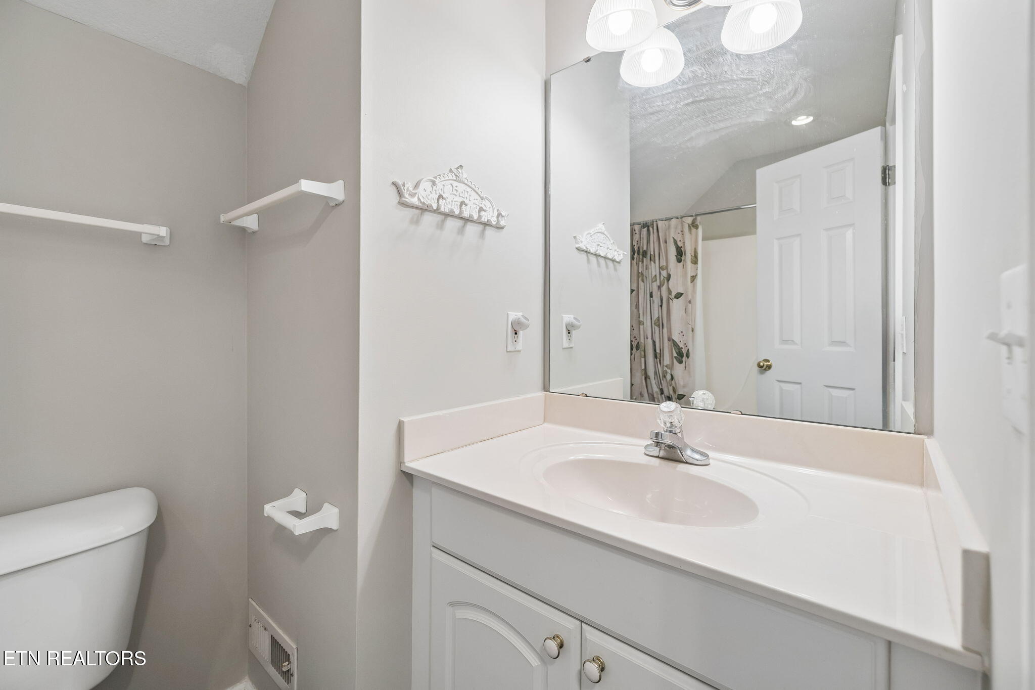 2060 Torbett Road Spring City, TN 37381 - Photo 27 of 60 36-2060 Torbett Rd Spring City - 036