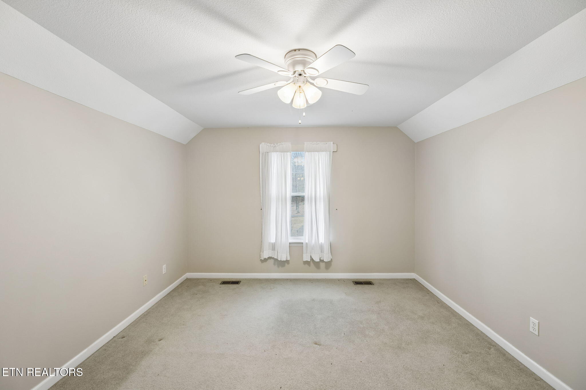 2060 Torbett Road Spring City, TN 37381 - Photo 31 of 60 42-2060 Torbett Rd Spring City - 042