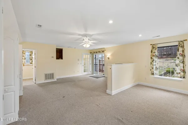 $575,000 | 2060 Torbett Road, Spring City, TN 37381