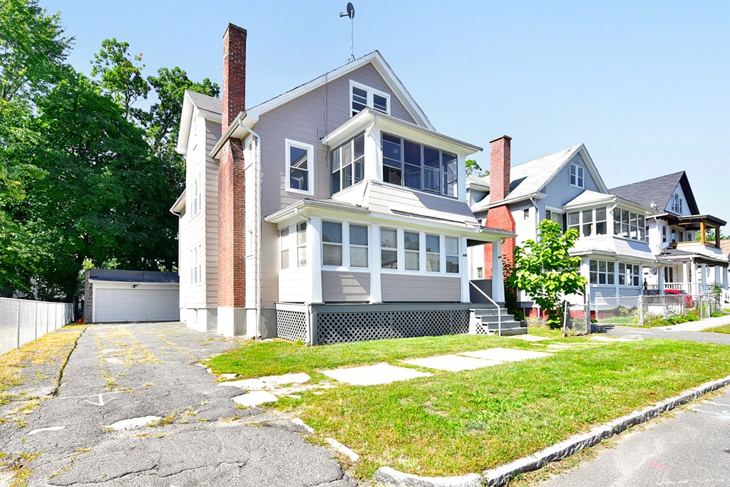 116-118 Maynard Street Springfield, MA 01109 - Photo 2 of 30 Gallery Image 2