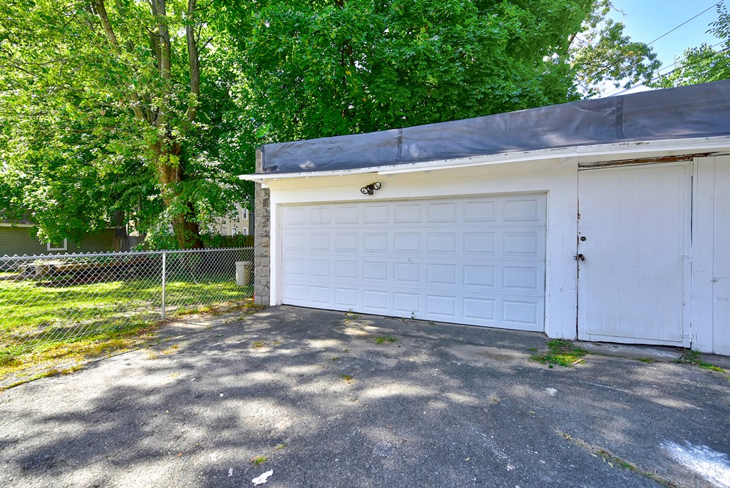 116-118 Maynard Street Springfield, MA 01109 - Photo 8 of 30 Gallery Image 8