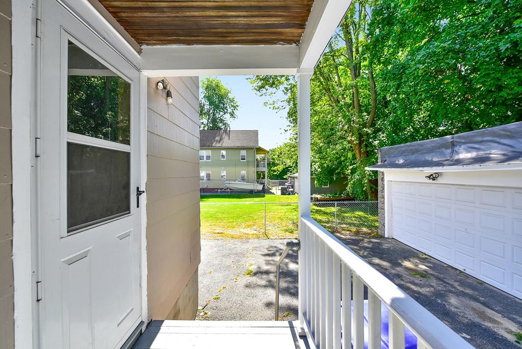 116-118 Maynard Street Springfield, MA 01109 - Photo 9 of 30 Gallery Image 9
