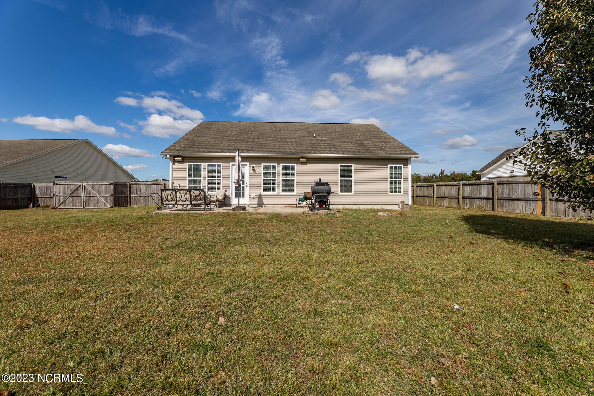 406 Dylan Court Beulaville, NC 28518 - Photo 22 of 29 A-33