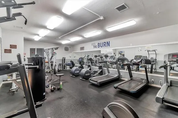 $3,150 | 415 Piccadilly Place, Unit 2, San Bruno, CA 94066