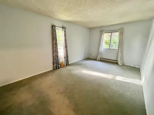 $3,150 | 415 Piccadilly Place, Unit 2, San Bruno, CA 94066