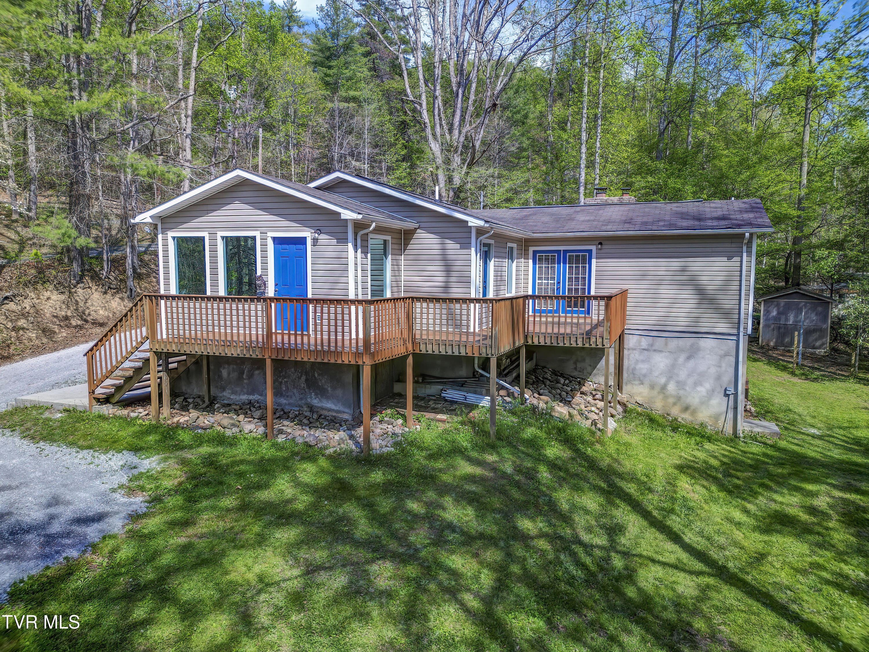 308 Friendship Road Bristol, TN 37620 - Photo 1 of 47 308 Friendship Rd (2)