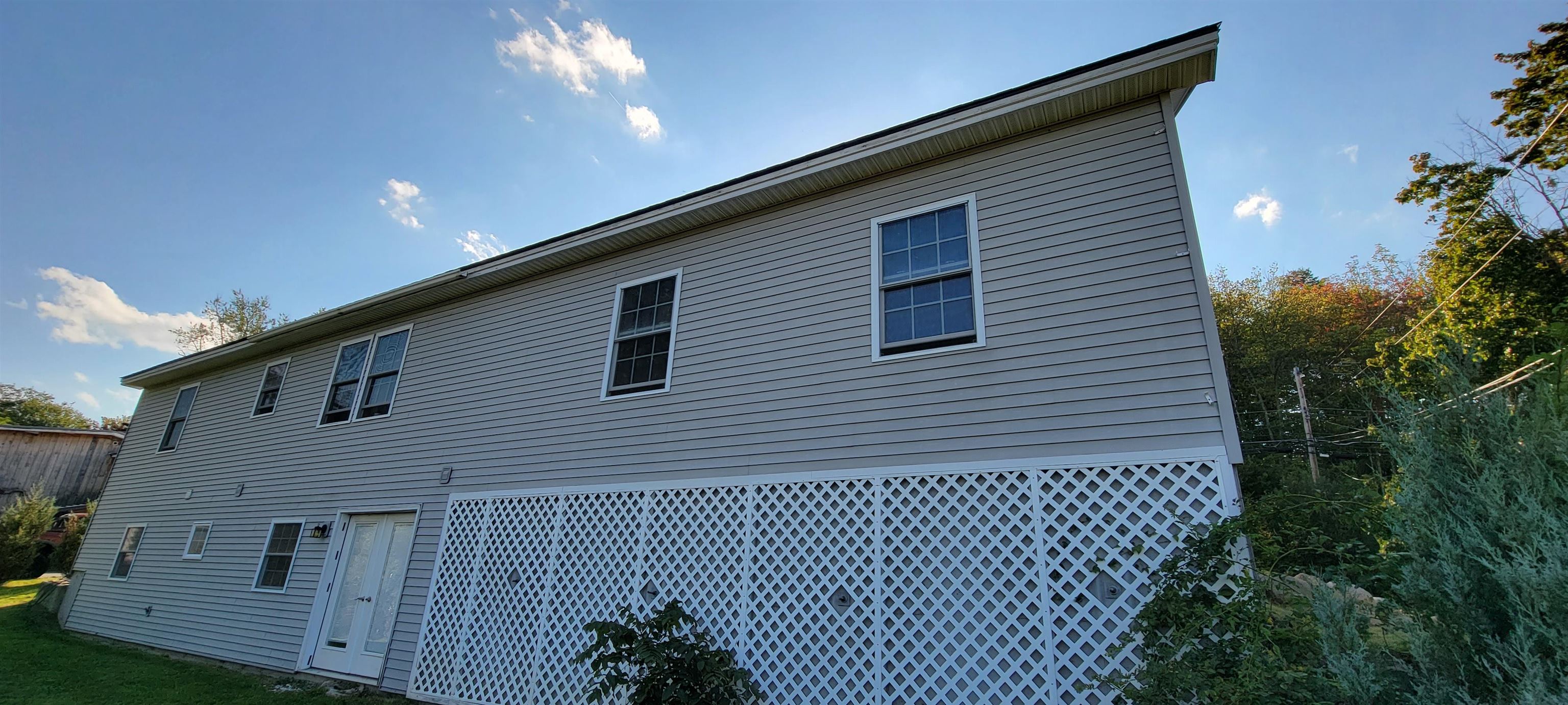 350 South Street Springfield, VT 05156 - Photo 27 of 35