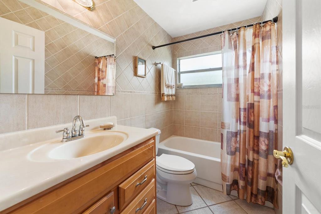 2211 Portside Passage Palm Harbor, FL 34685 - Photo 31 of 55