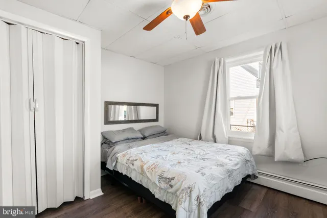 a house view with a backyard space