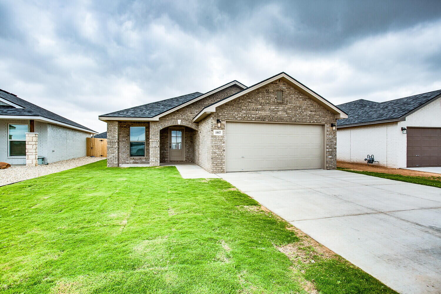 1917 133rd Street Lubbock, TX 79423 - Photo 1 of 18 l-230