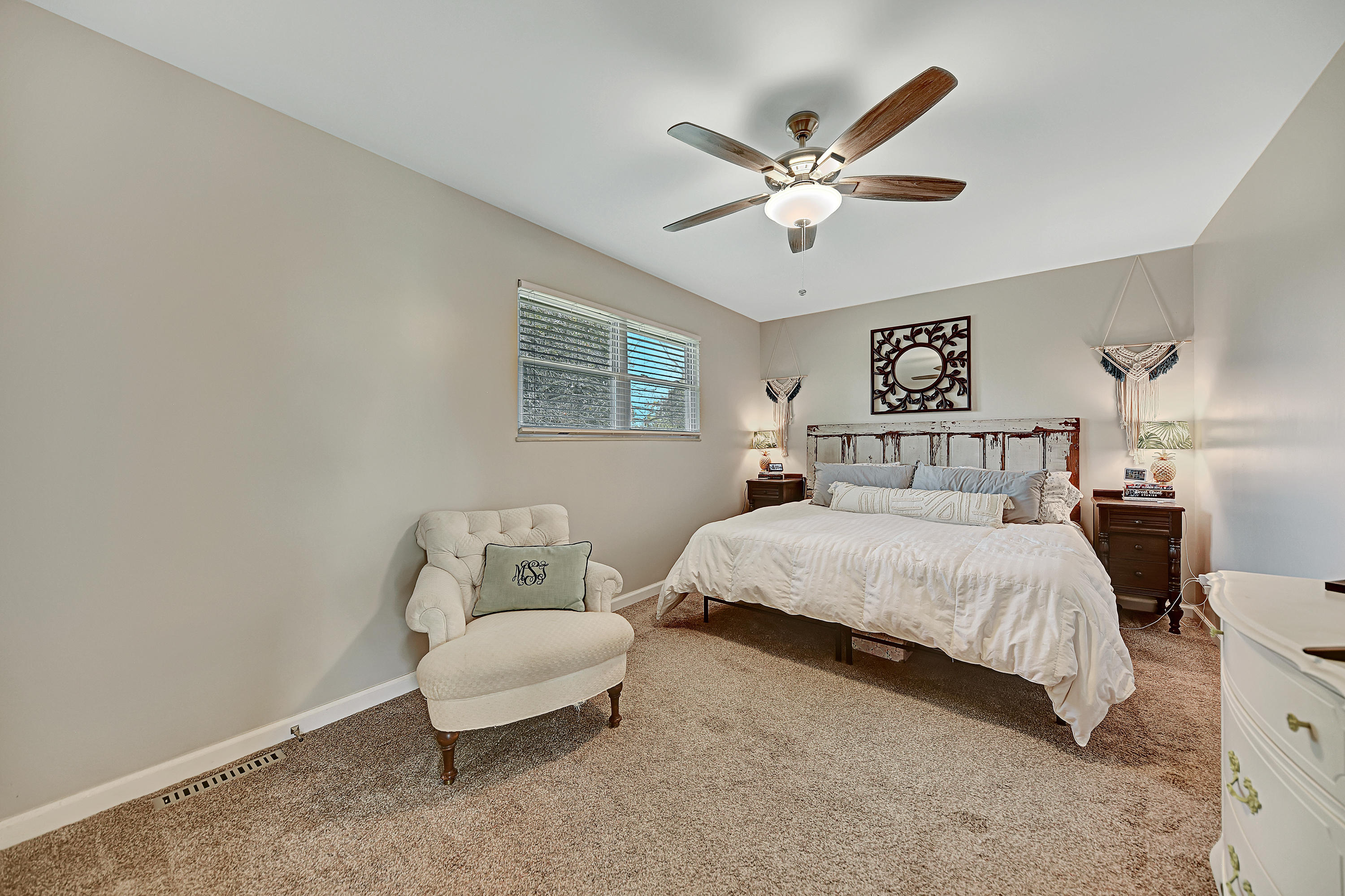 1112 Kevin Road Knoxville, TN 37923 - Photo 14 of 32 AgentOptix -26