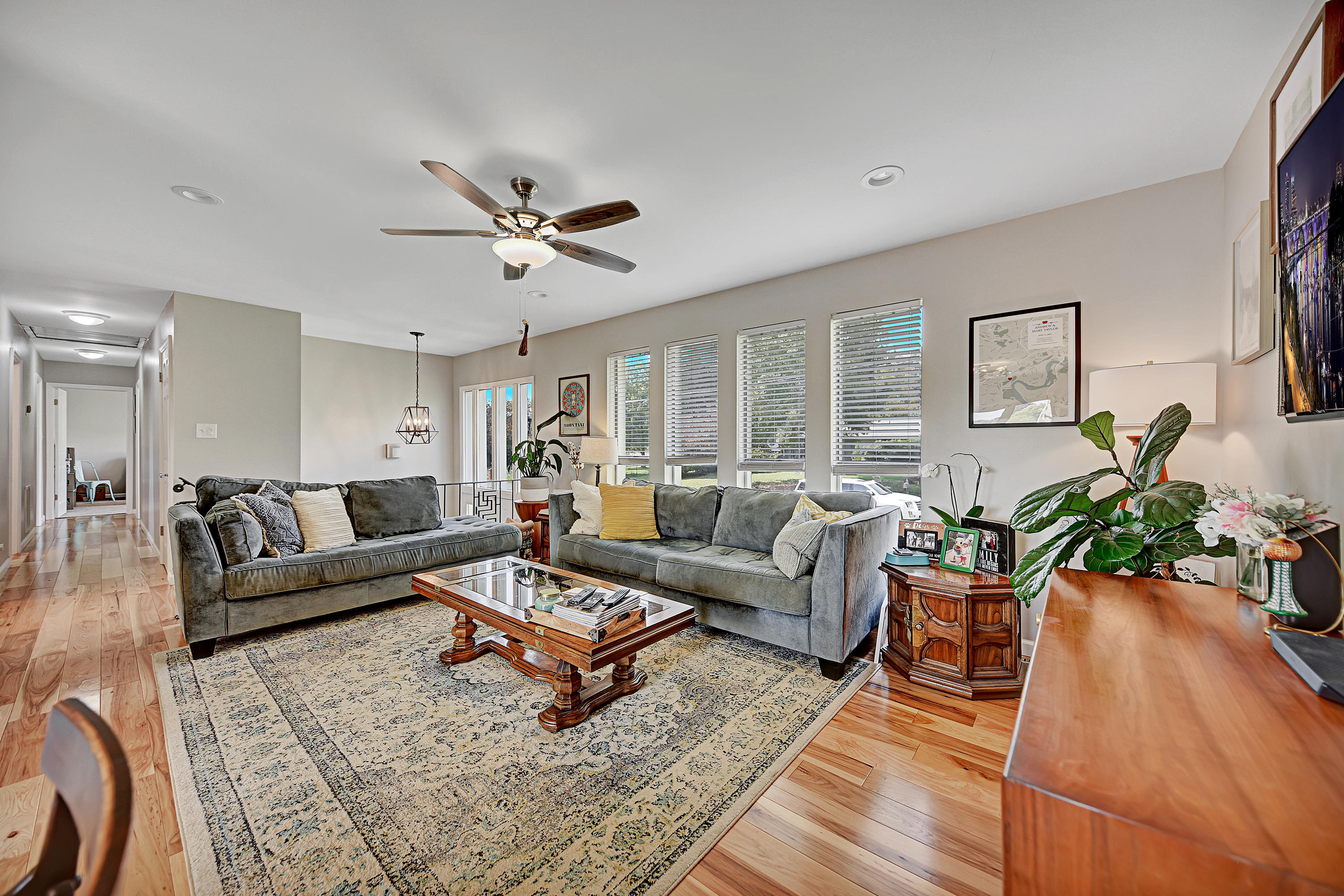 1112 Kevin Road Knoxville, TN 37923 - Photo 6 of 32 AgentOptix -16