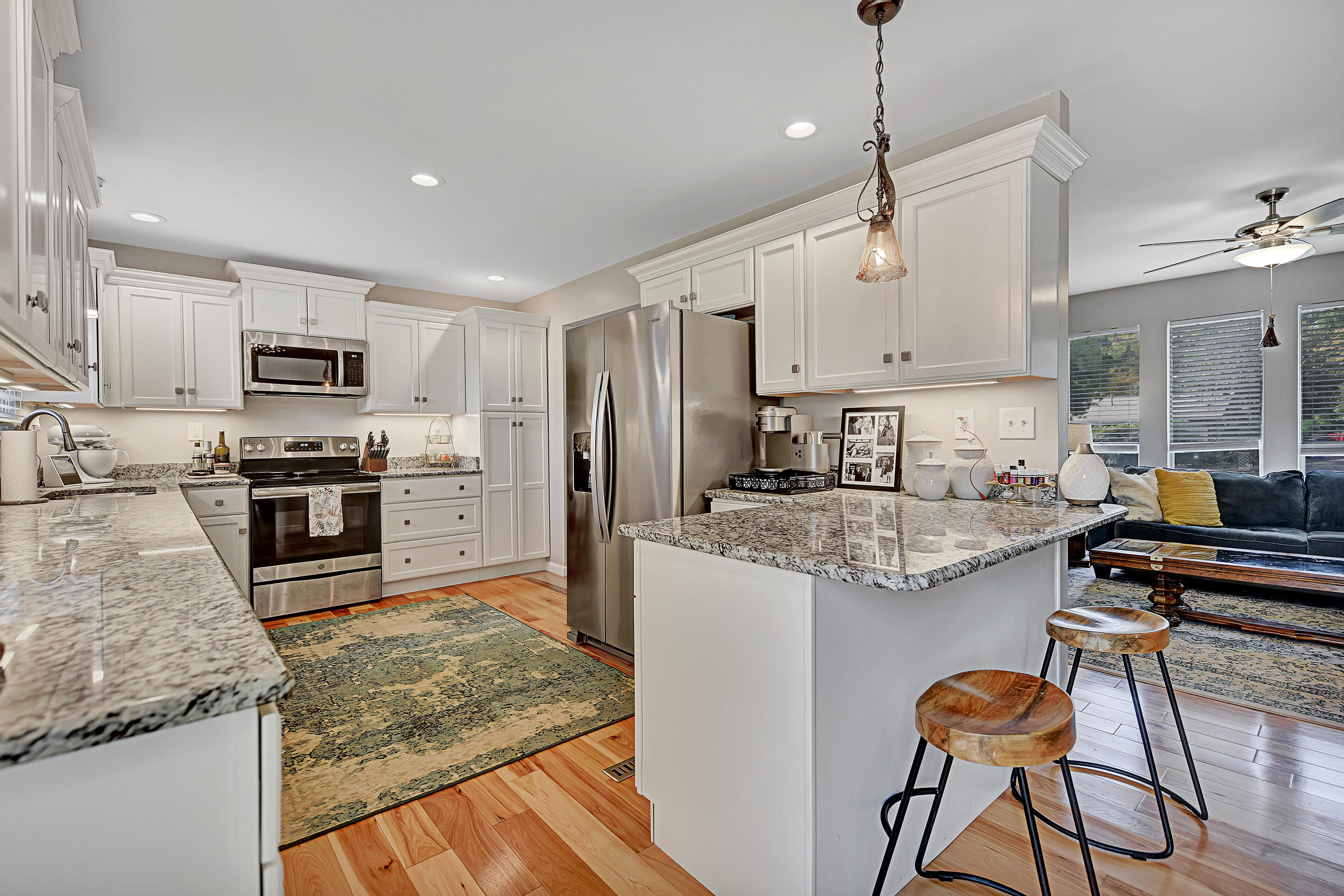 1112 Kevin Road Knoxville, TN 37923 - Photo 8 of 32 AgentOptix -19