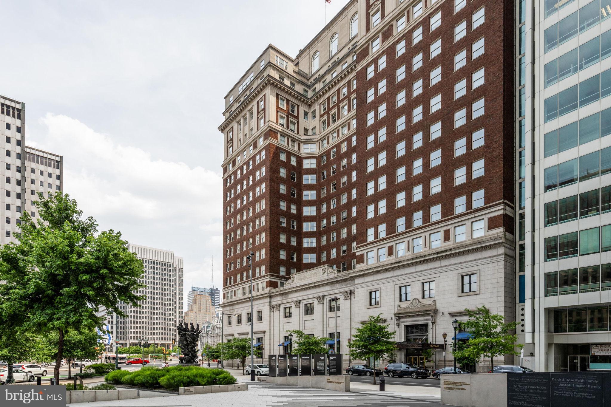 1600 Arch Street, Unit 1113 Philadelphia, PA 19103 - Photo 34 of 34 a view of a building with a street